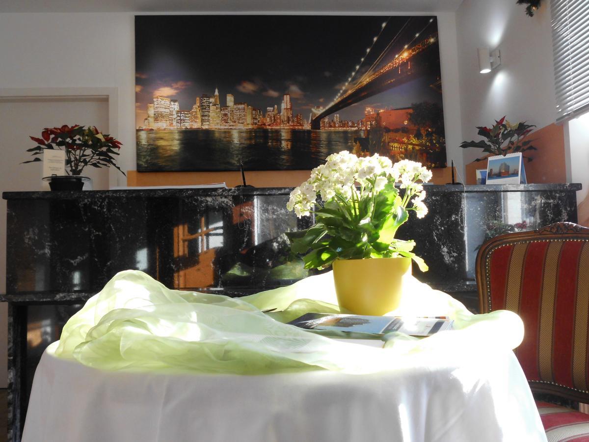 Berghotel Hamburg Blick Екстер'єр фото